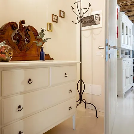 Guest house Corte Dei Soavi 3*