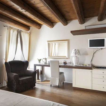 Affittacamere Corte Dei Soavi Soave (Verona)