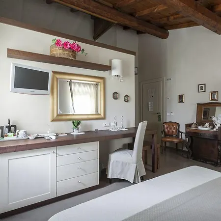 Corte Dei Soavi Soave (Verona)